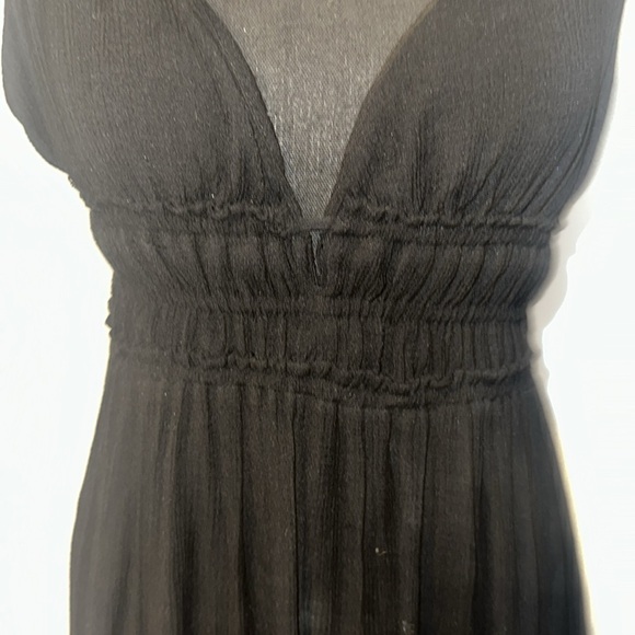 LOVE TREE Black V-Neck Maxi Dress - Picture 5 of 6